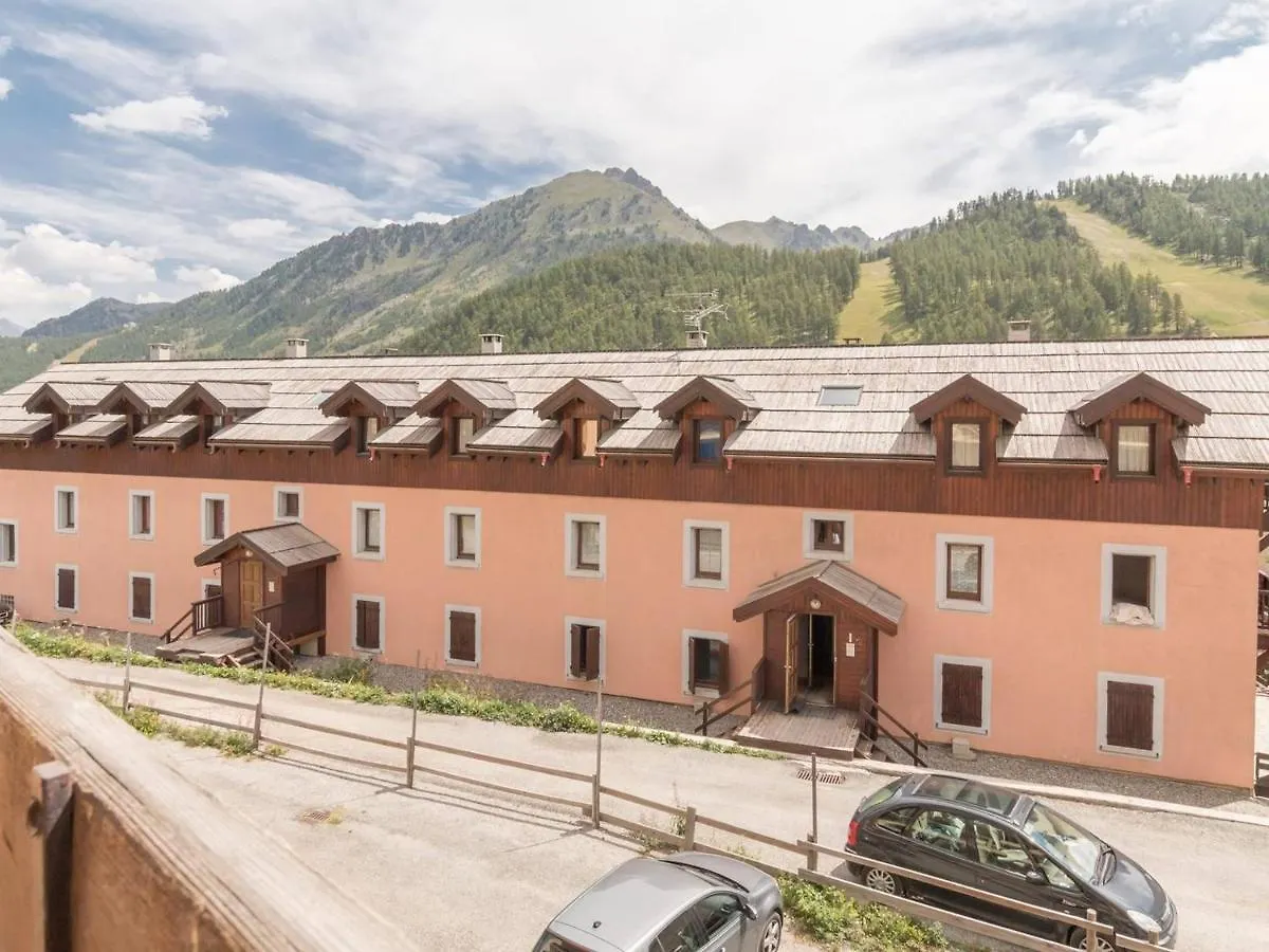 Studio Renove Avec Balcon Sud Et Parking, 4 Personnes, Montgenevre - Fr-1-330D-66 0*,